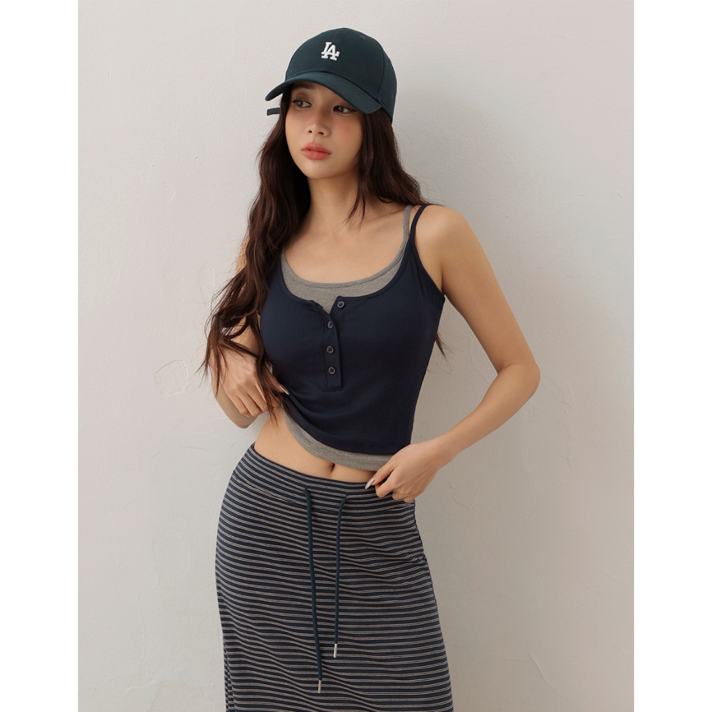 AIR SPACE Faux 2 ชิ้น Ribbed Henley เบาะ Cami Bra Top