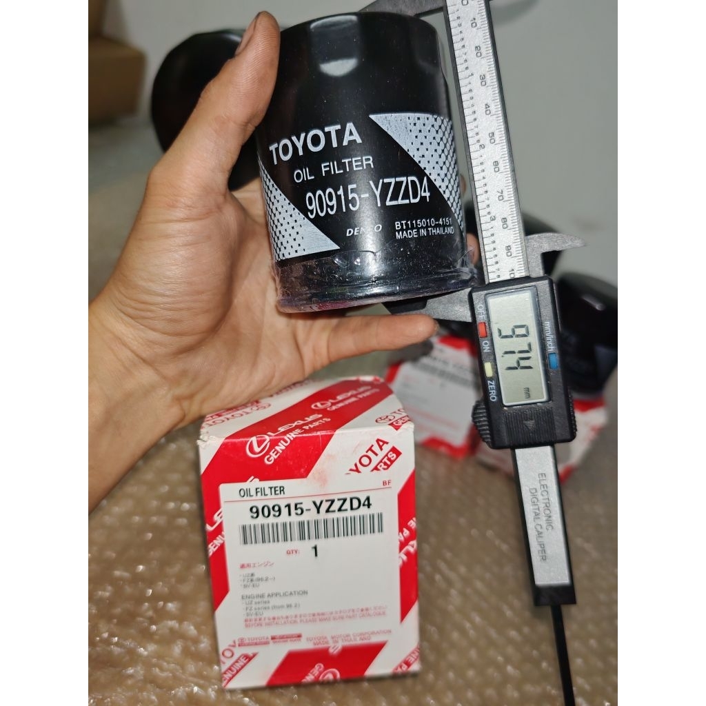 90915-YZZD4 กรองน้ํามันเครื่องTOYOTA