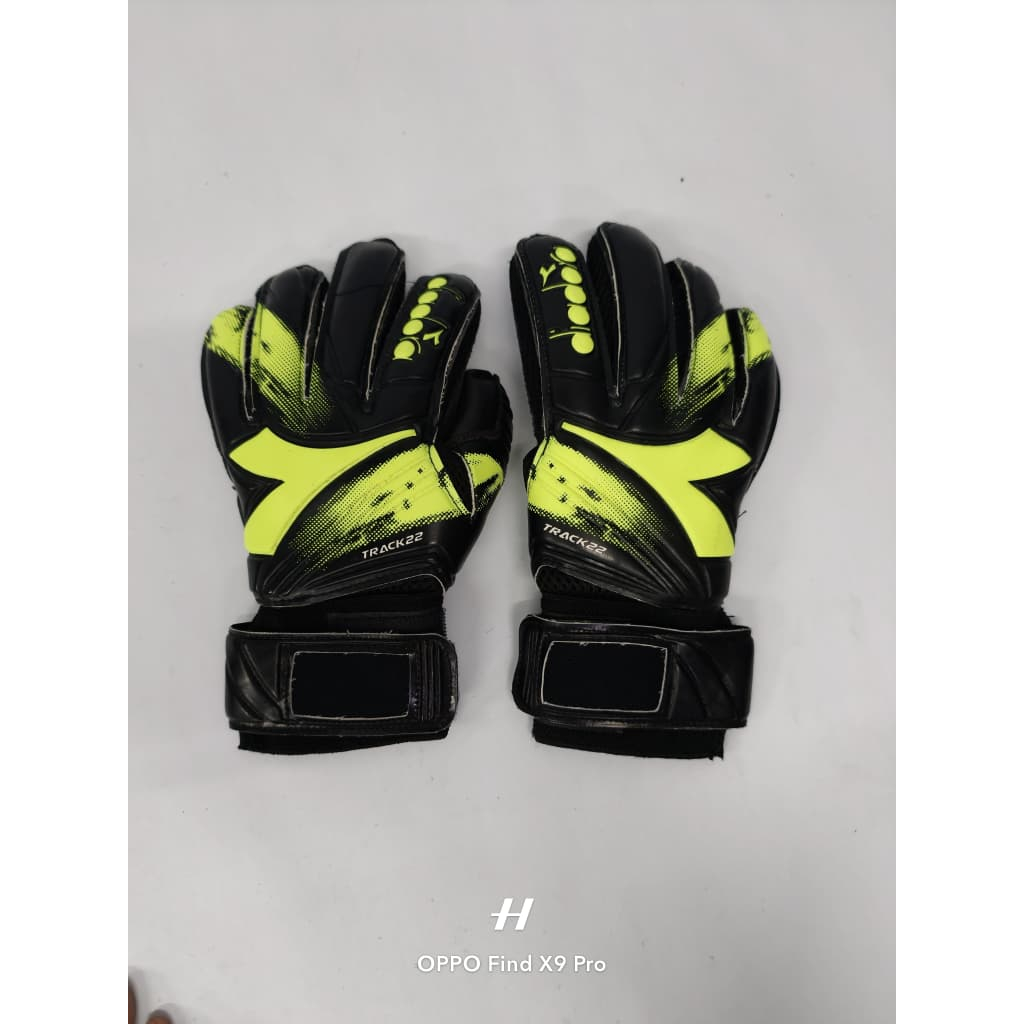 [DIADORA] DGG 7066JR, FOOTBALL GOALKEEPER GLOVES (JUNIOR)