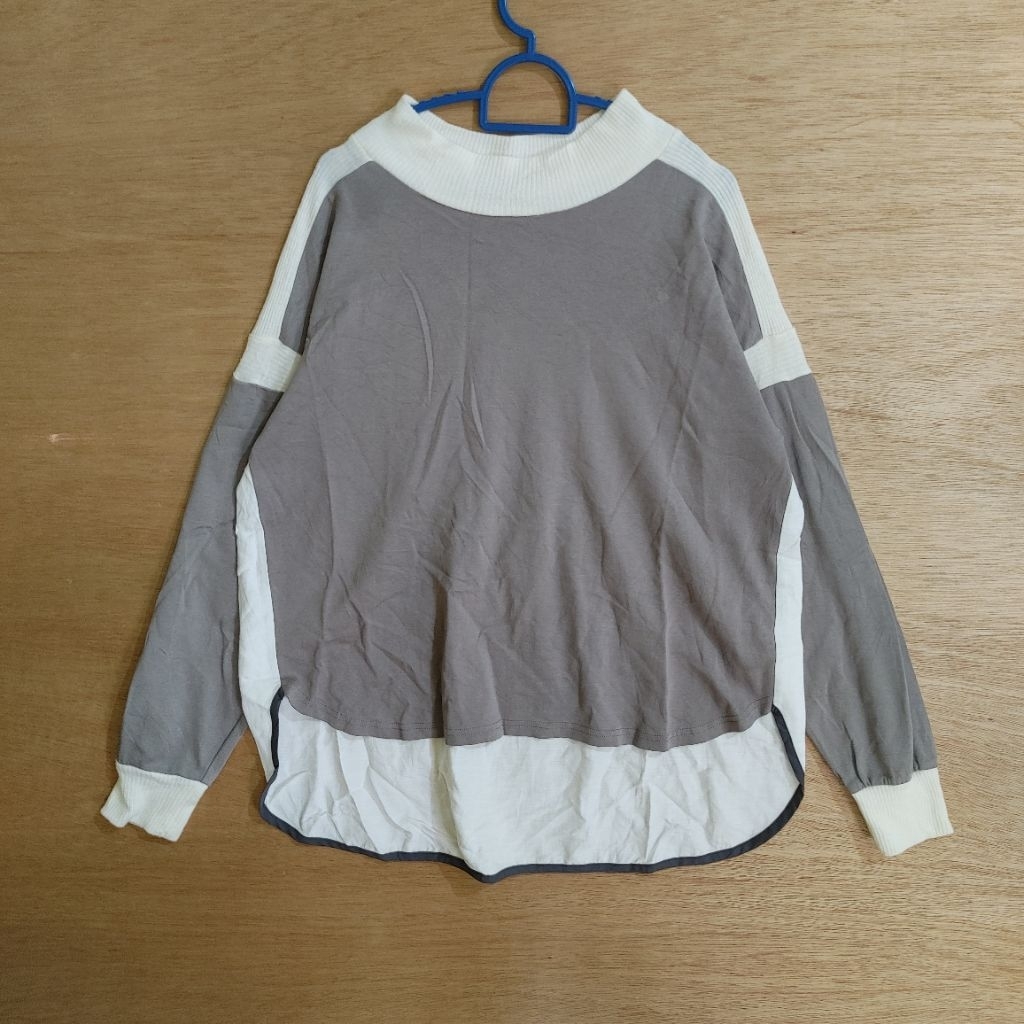 LUCA LADY LUCK LUCA เสื้อแขนยาวคอสูง 1