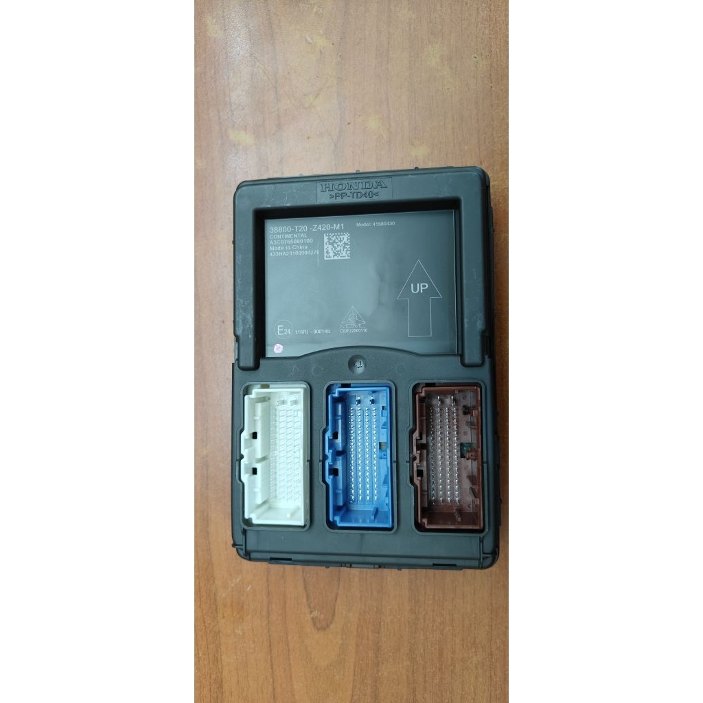 38800-T20-Z420-M1-/-38800-T20-Z400-M1