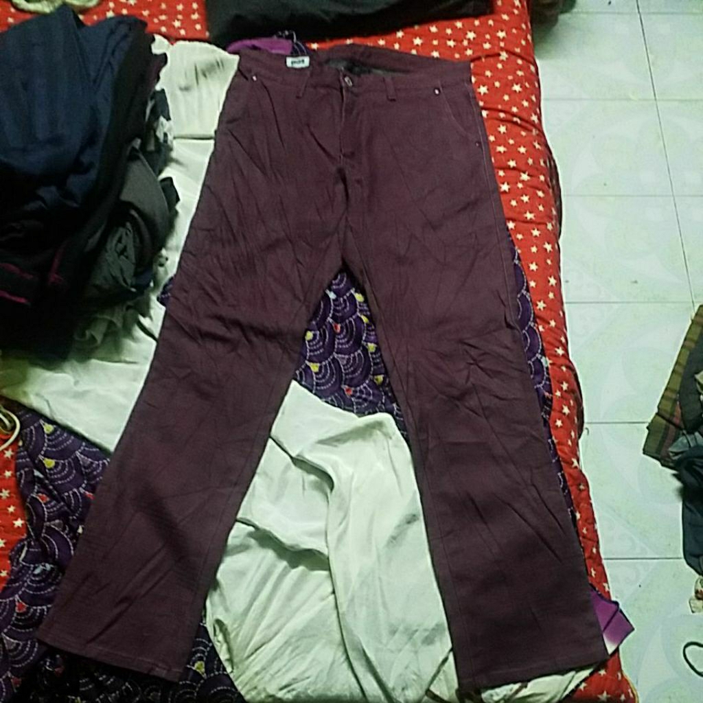 EDWIN STRETCH JEANS SIZE 33X41 INCH