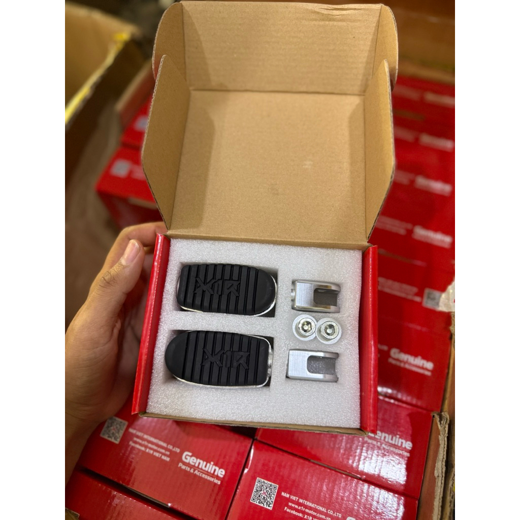 ยาง FOOTREST CNC X1R LIPAT