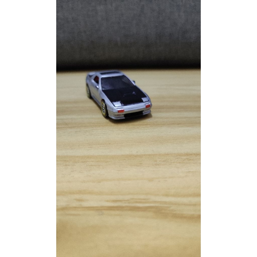 Hotwheels Mazda savanna