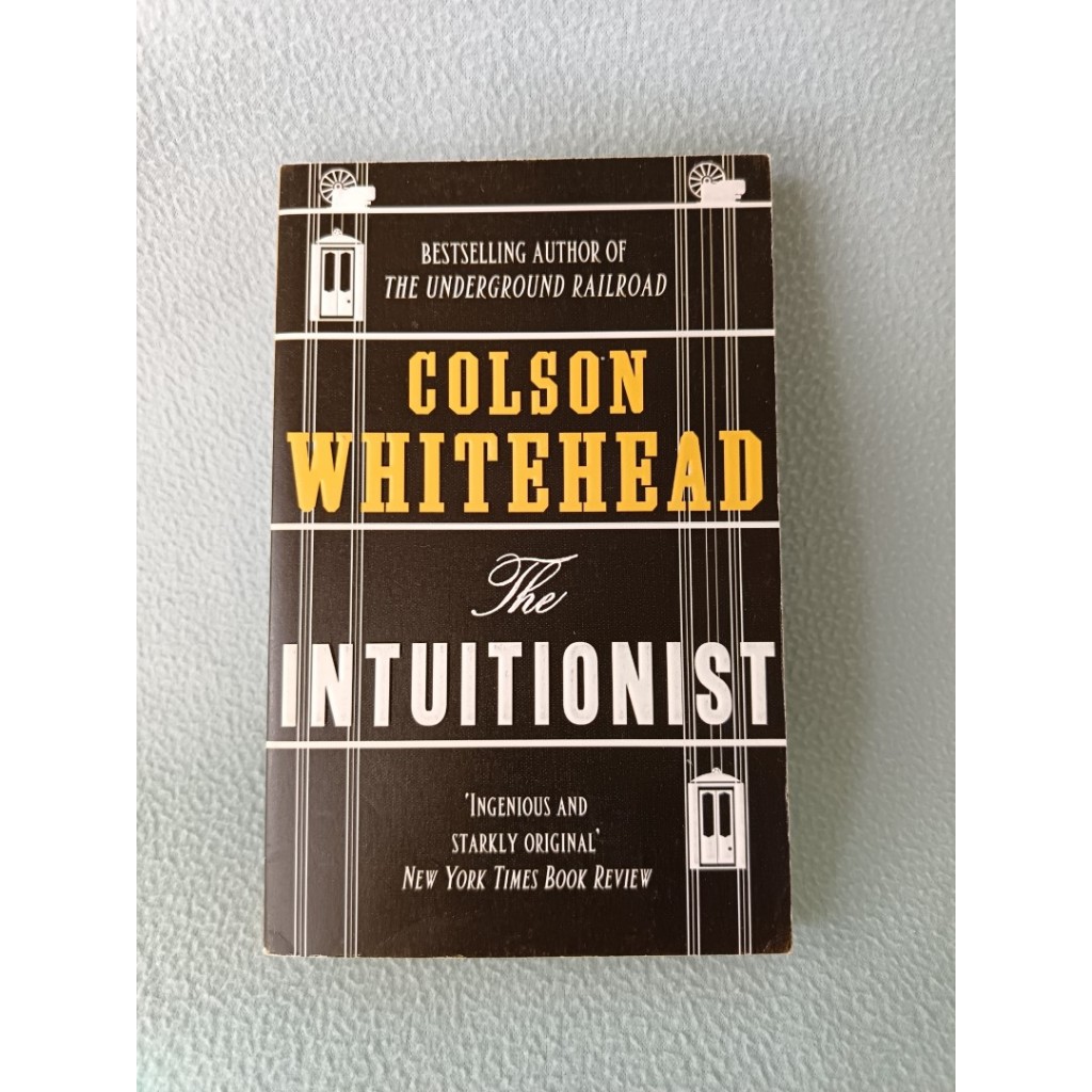 The Intuitionist โดย Colson Whitehead Fiction Science Fiction ความลึกลับ วรรณกรรม