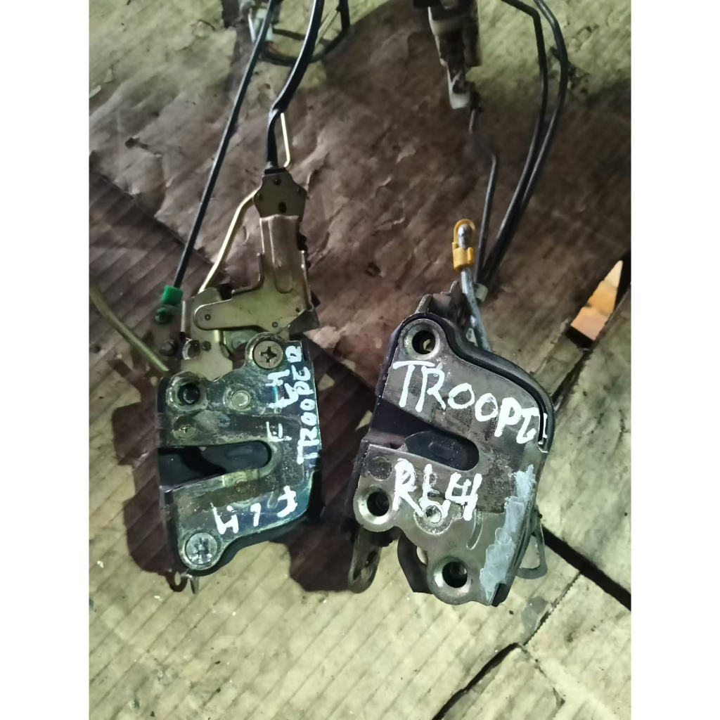 ล็อคประตู ISUZU TROOPER FRONT LH REAR LH ISUZU TROOPER (USED HALFCUT)