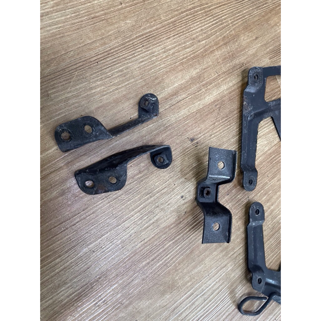 KAWASAKI ZXR400 (ZXR400L) BRACKET - FRAME 1994-1999