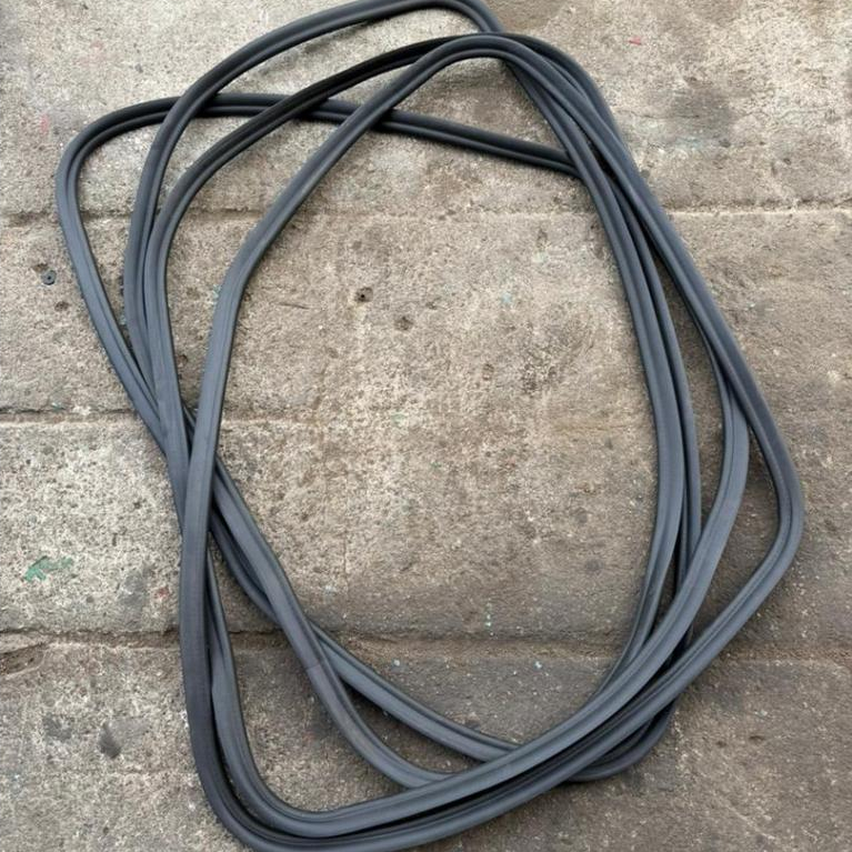 BMW G30 B48 530E 530I การปกป้องขอบประตูและด้านหลัง 7468731 7468732