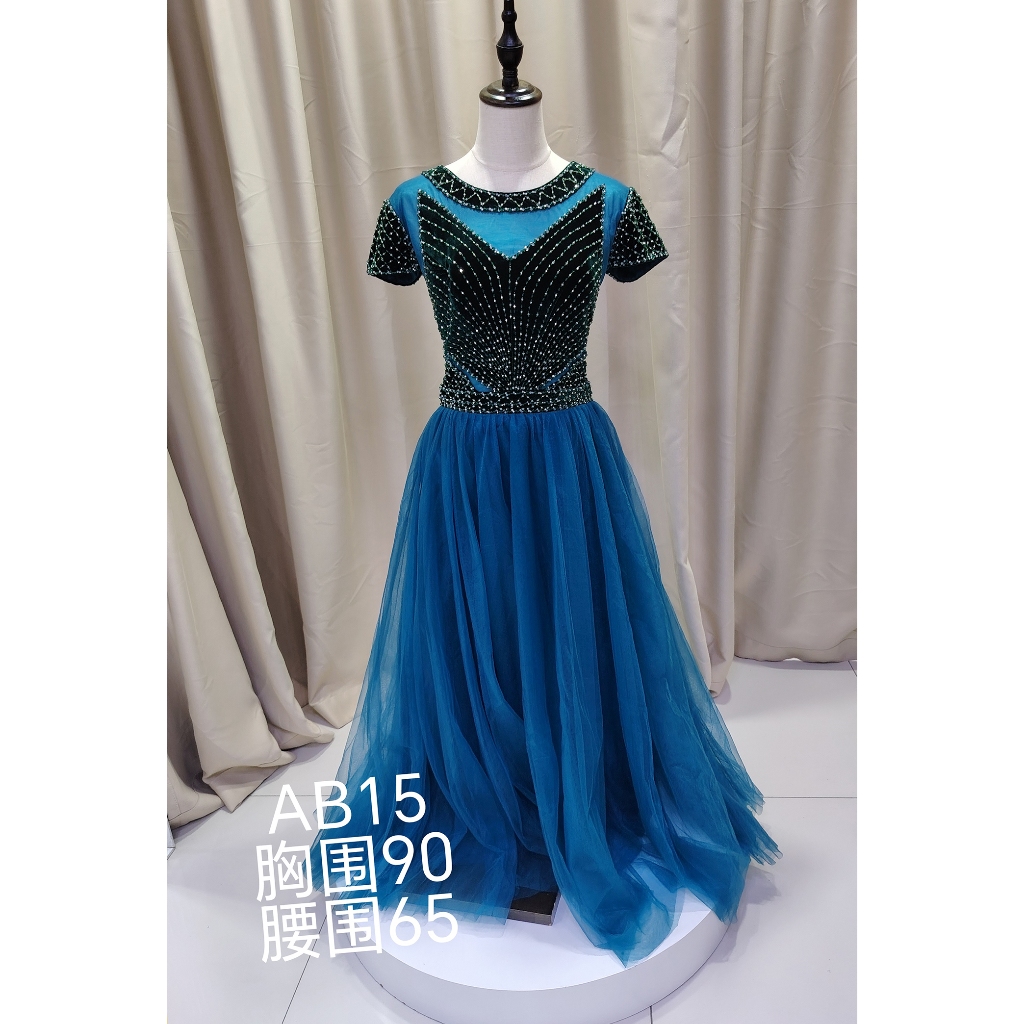 ชุดแต่งงาน/ Dinner Dress มือสอง 90% เหมือนใหม่ (AB15) S~M/Newest News สําหรับขาย 9成新款