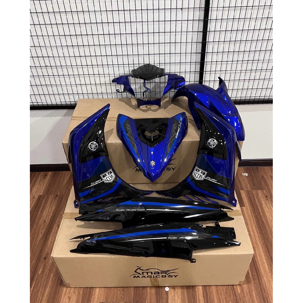COVERSET LC135 V4-V7 BLUE 53 BLUE.BLACK
