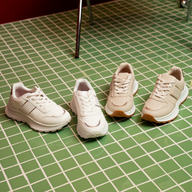 LARRIE Kasut Perempuan Ollie รองเท้าผ้าใบสวมใส่ทุกวันน้ําหนักเบา - L62415-TF01