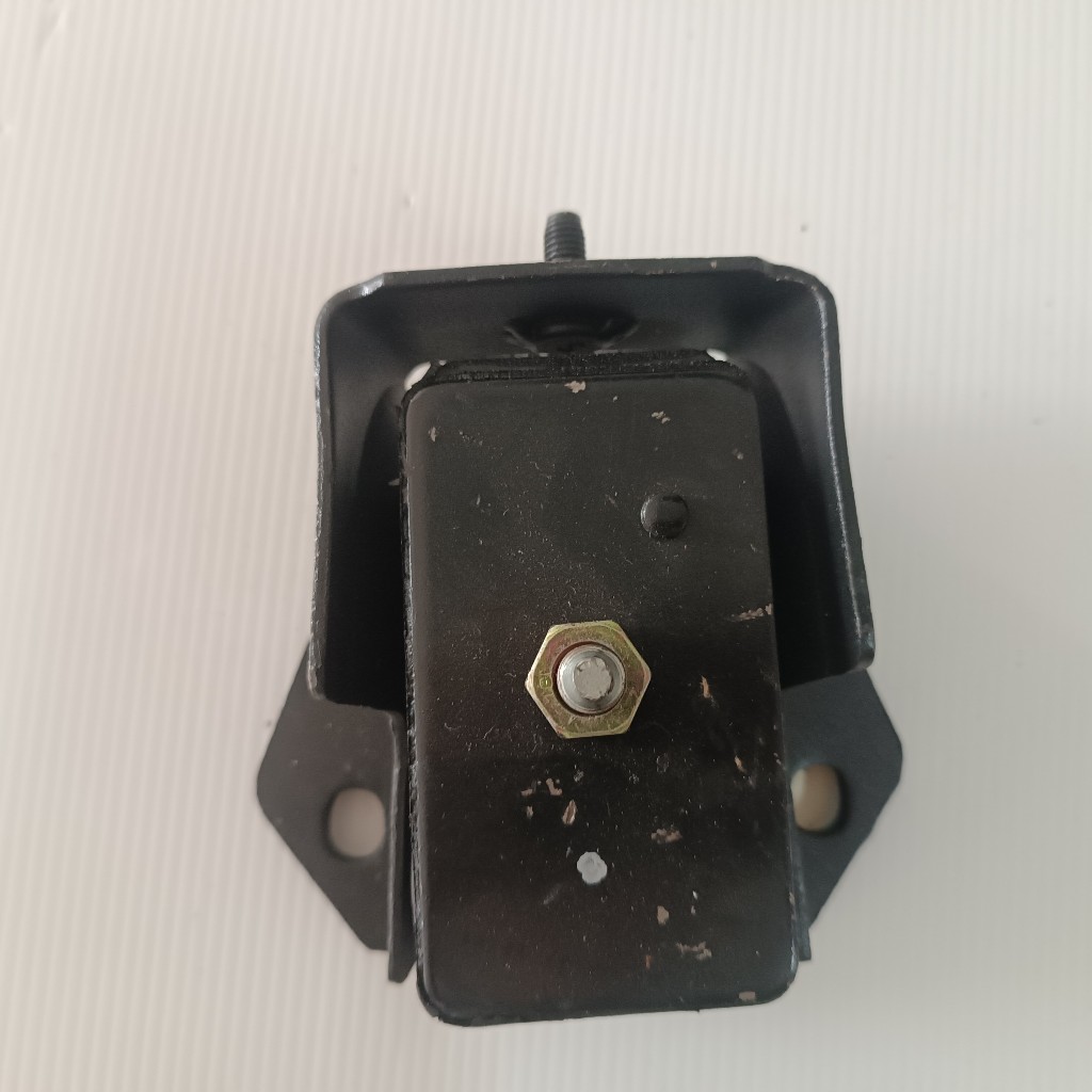 (1 ชิ้น PRO VISION CM-1368) (รุ่น Diesel) ติดตั้งเครื่องยนต์ด้านหน้าสําหรับ Mitsubishi Pajero Lo47 L