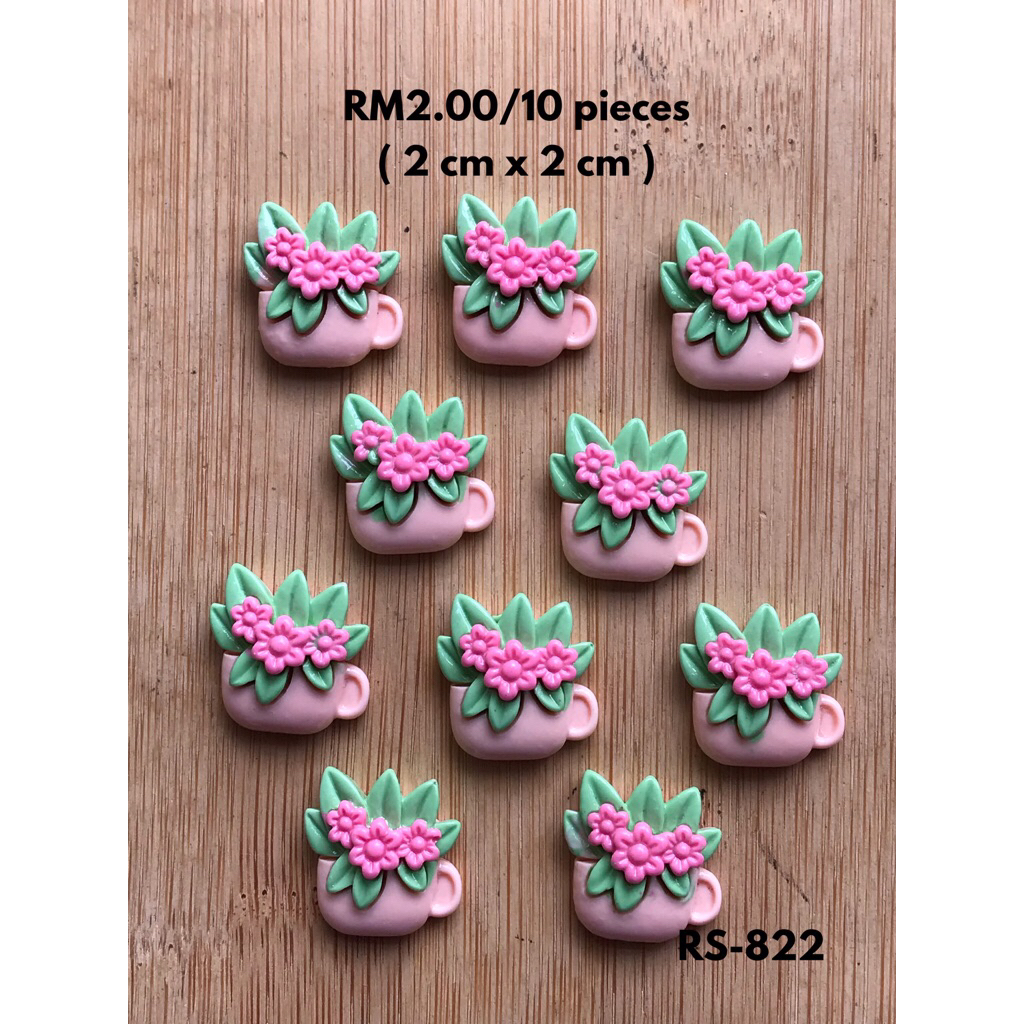 RM2.00/10 kyping : RS-822 - เรซิ่น - ดอกไม้ - Glossy - 2 cm x 2 cm