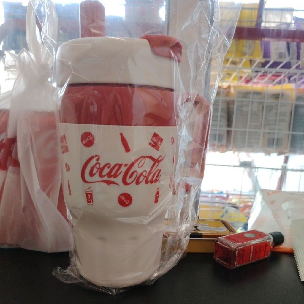 LIMITTED EDITION COCA COLA TUMBLER 320ML
