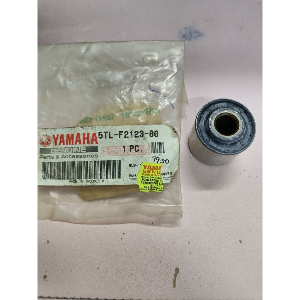 บุชเครื่องยนต์ (HARGA UNTUK SATU BIJI) EGO FIRST MODEL NOS (5TL-F2123-00)