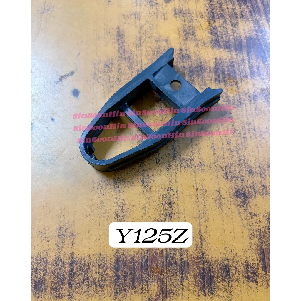 Y125Z Y125ZR Chain Guard Rubber getah arm moto yamaha y 125z 125zr y125zr