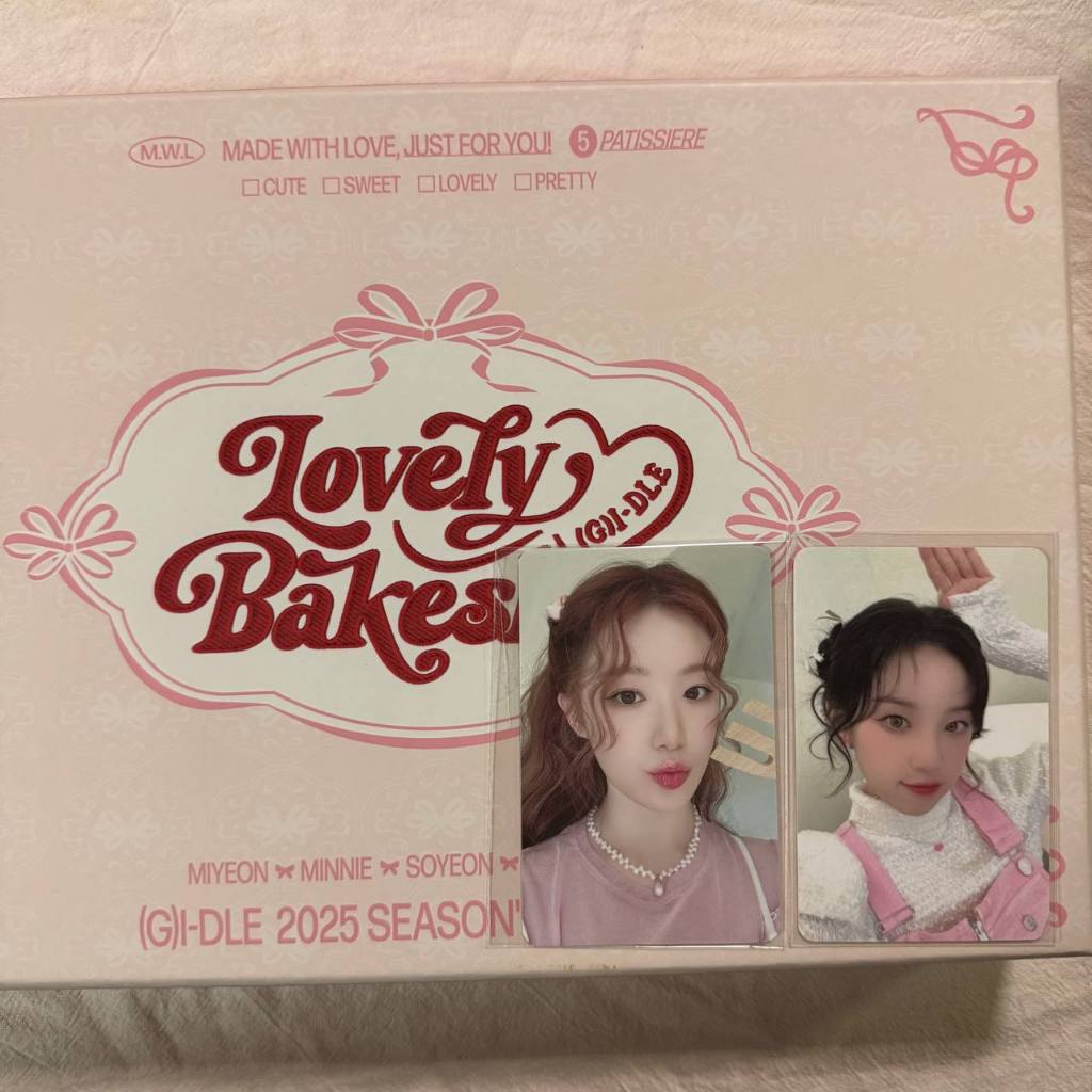 (G)i-dle Gidle Season Greetings 2025 Miyeon Minnie Soyeon Yuqi Shuhua Photocard