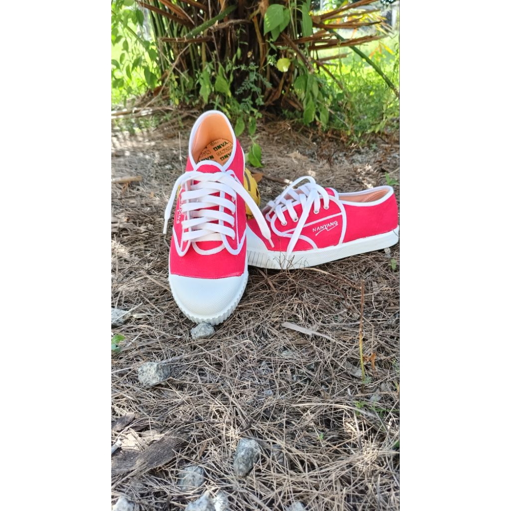 MERAH NANYANG รองเท้าฟุตบอล NANYANG สีสีแดงรองเท้า