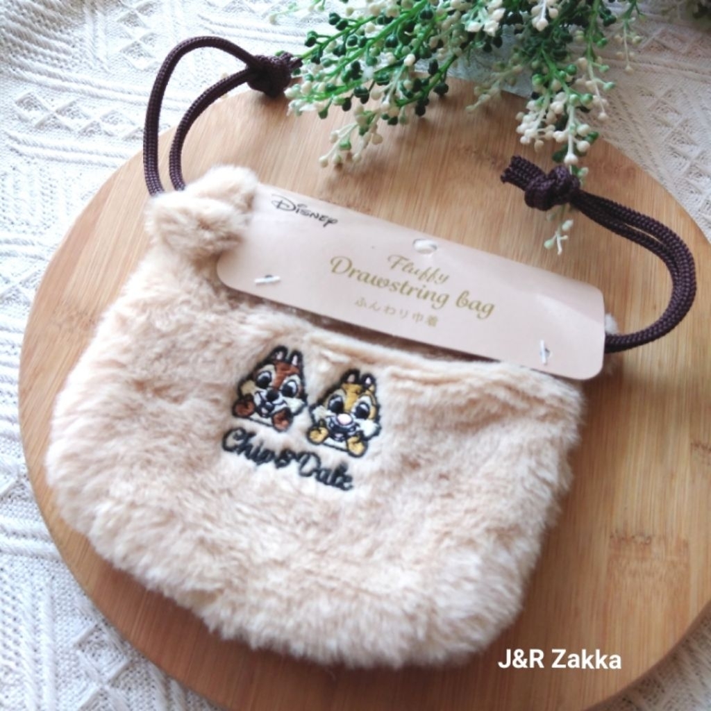 กระเป๋าหูรูด Disney Chip & Dale กระเป๋าหูรูด Disney Chip & Dale