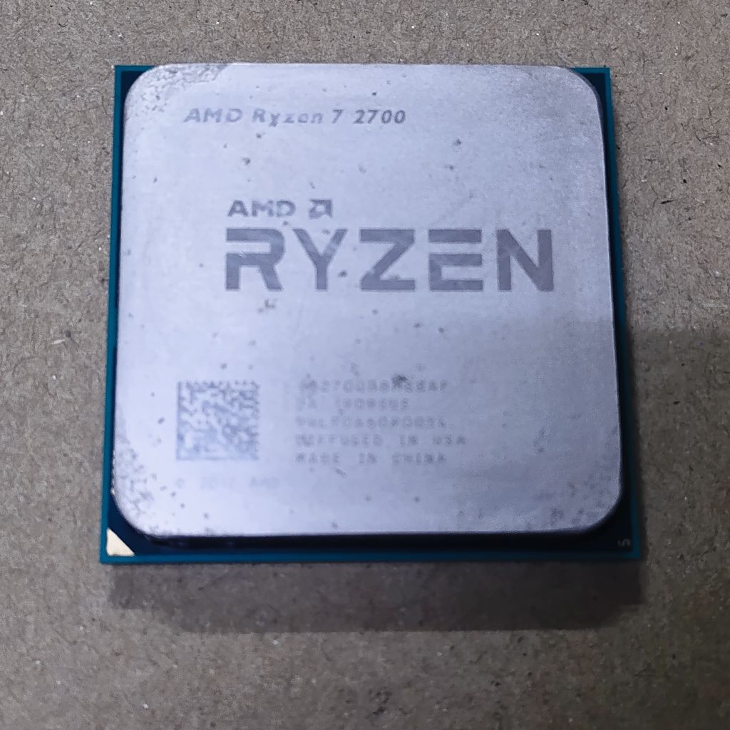 AMD Ryzen 7 2700 ซ็อกเก็ตโปรเซสเซอร์เดสก์ท็อป AM4