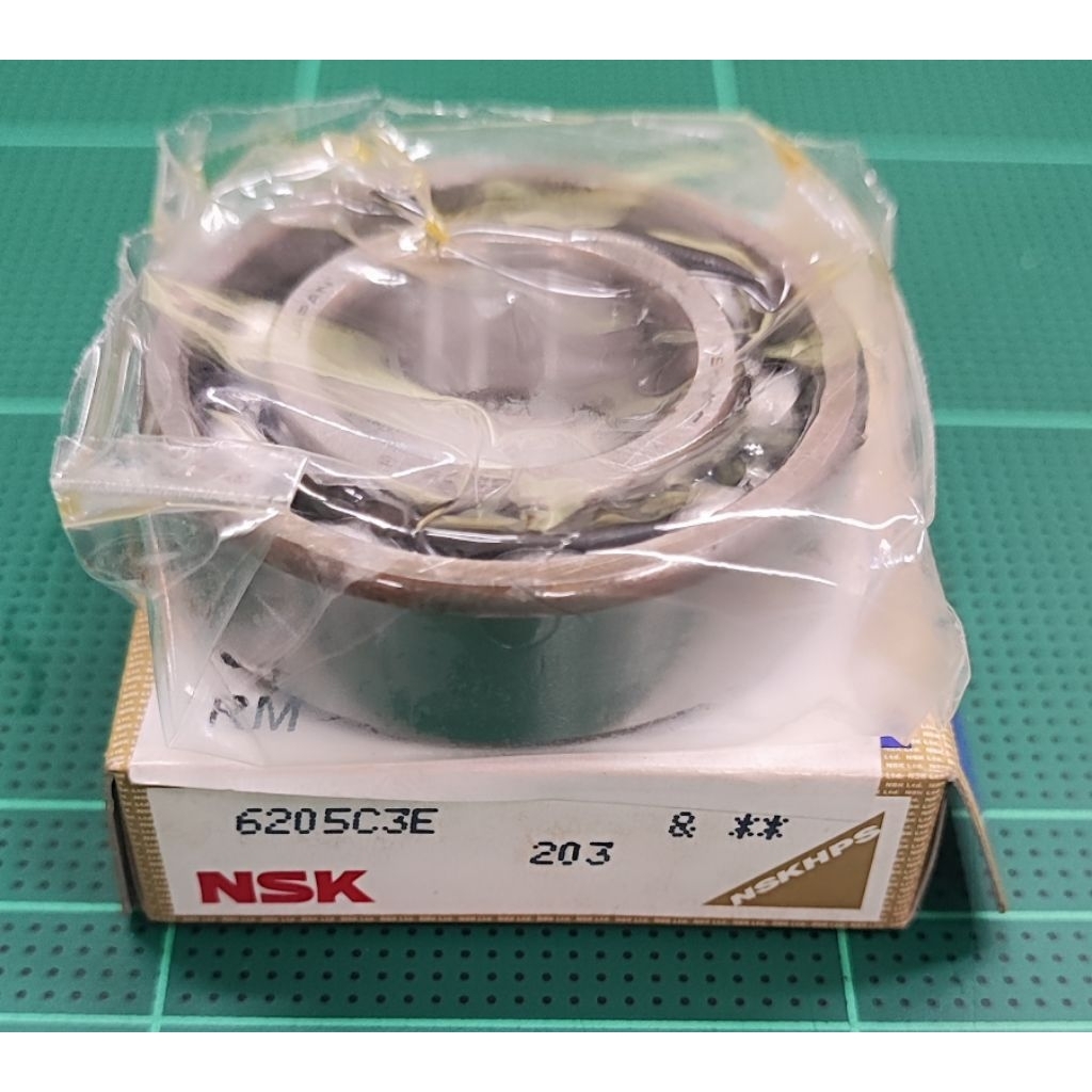 NSK 6205C3E 6205 เปิด NSK