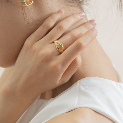 SHOPLOOH แหวนตัดคอนทัวร์ ทอง 18k (ทอง & เงิน) เครื่องประดับแฟชั่นสตรีเรียบง่ายหรูหรา