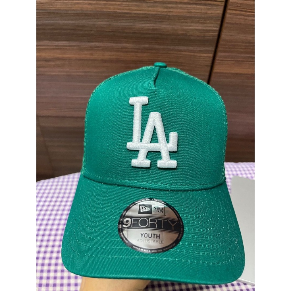 NE Trucker Youth Dark Green LA Dodgers Baseball Cap ปรับ Snapback (53.9-55.8ซม.)