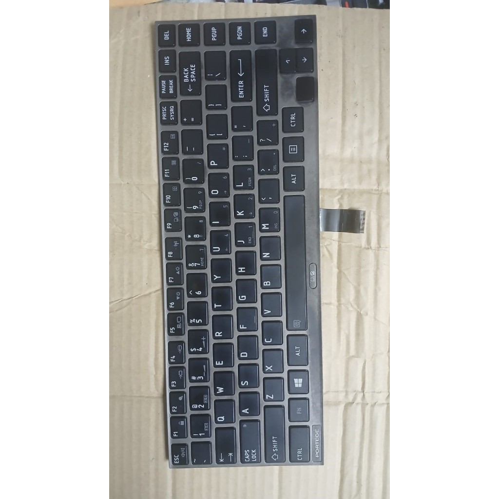 แป้นพิมพ์มือสองสําหรับโตชิบา Portege Z835-P330 Z835-P360 Z835-P370 Z835-P372