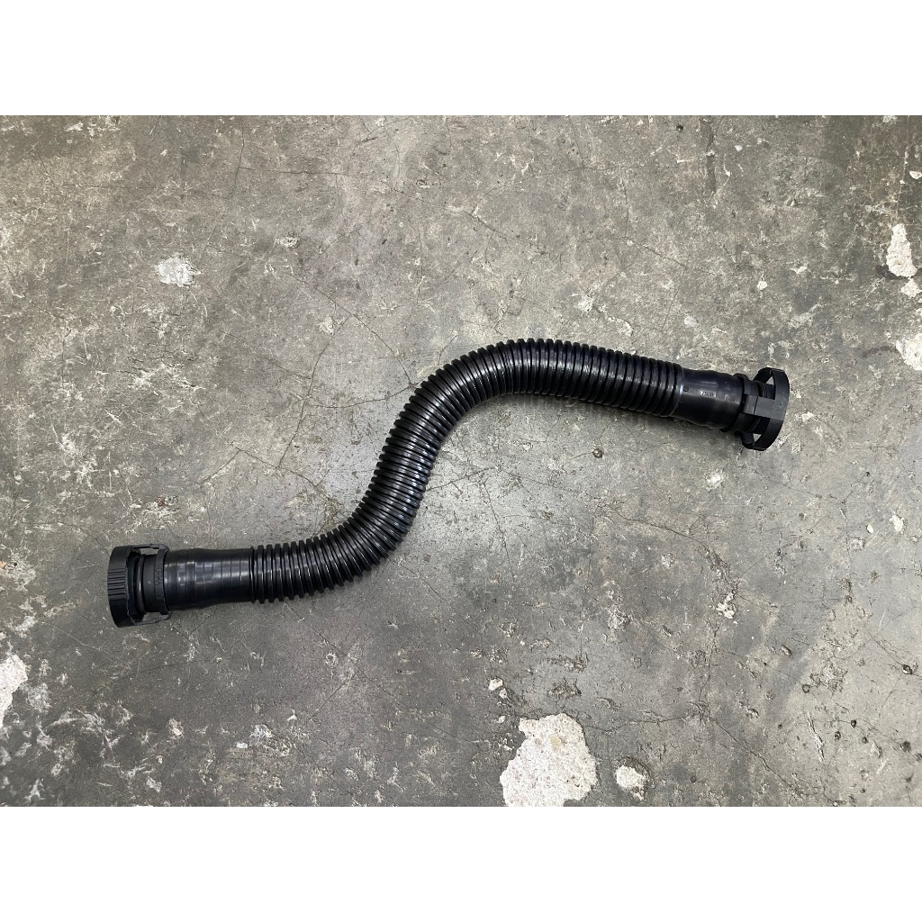 สายระบาย BMW F30 N13 11157608144