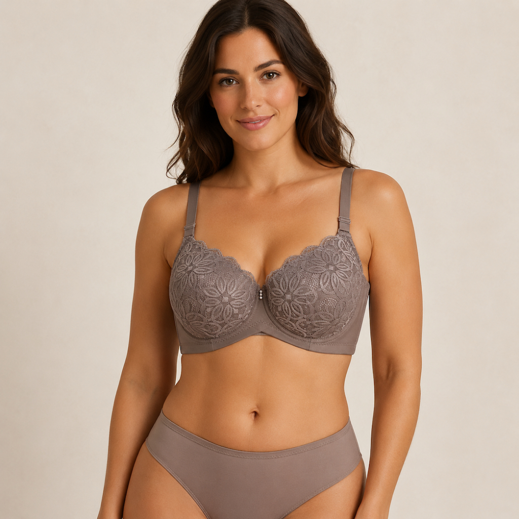 B&C เสื้อยืดลูกไม้ขนาดบวก Bra 36D-48D Full Cup High Side Band Support Bra 4 ตะขอ (3289)