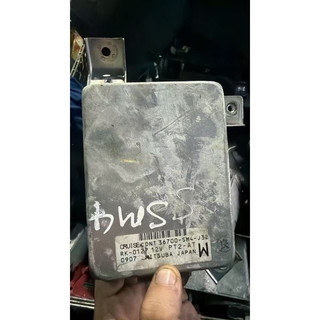 Honda Accord SM4 ECU (36700-SM4-J32) (W) Honda Accord SM4 (มือสอง)