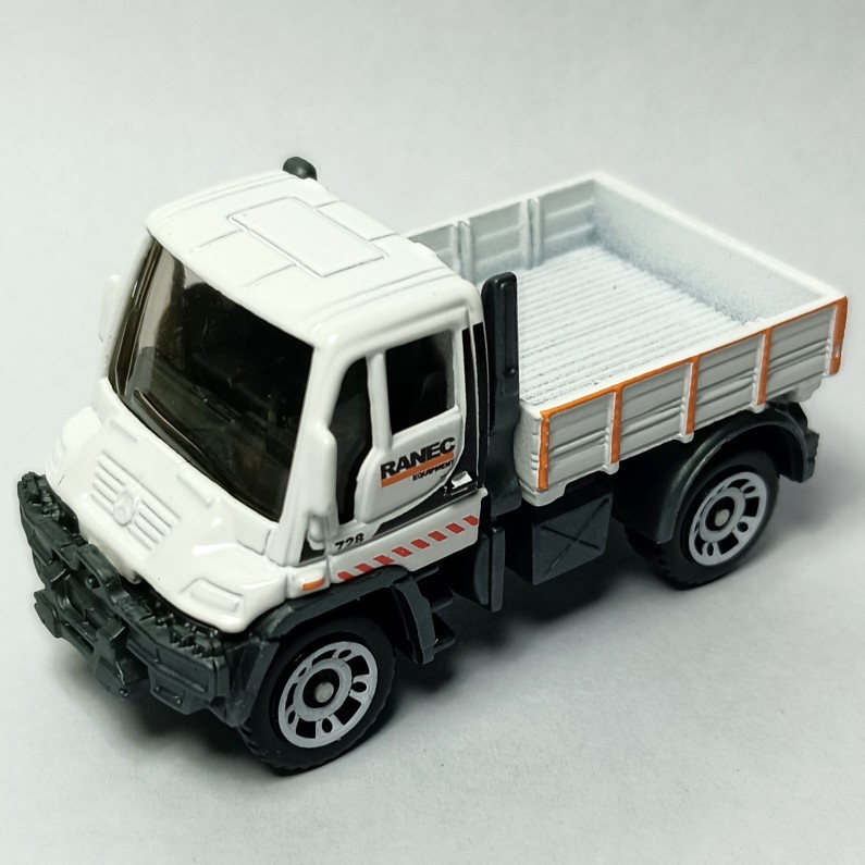 ✨Ins Matchbox Matchbox Mercedes-Benz Unimoke Truck Special White RANEC UNIMOG 1300