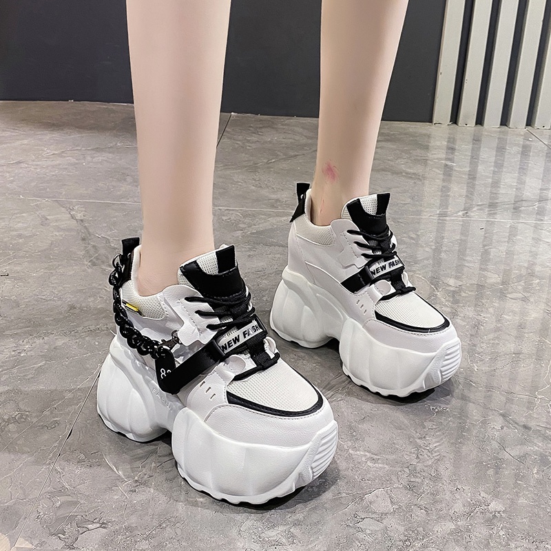 รองเท้าผ้าใบลําลอง เสริมส้น 10 ซม. ระบายอากาศได้ดี เหมาะกับการเล่นกีฬา แฟชั่นฤดูใบไม้ร่วง สําหรับสตรี 2022