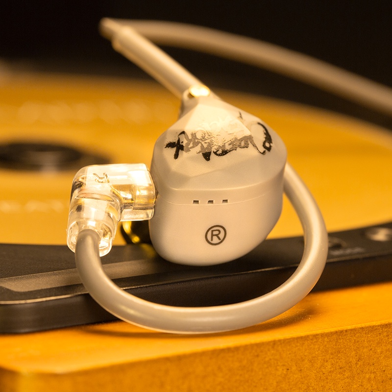 Whizzer OC1 หูฟังแบบมีสายพร ้ อมไมโครโฟนหูฟัง Hifi สําหรับเล ่ นเกมเบสคุณภาพสูง Clear Vocal