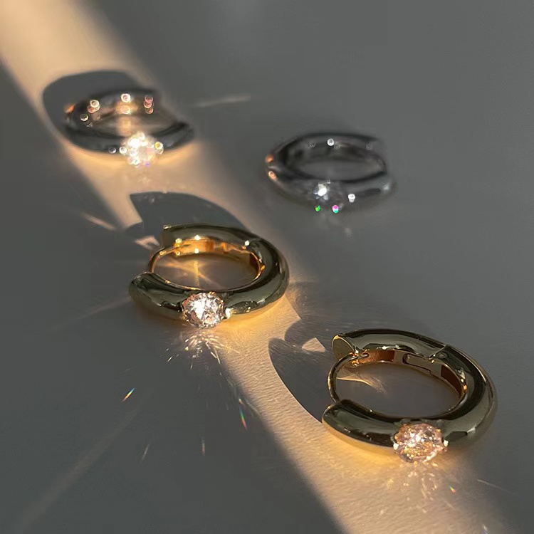 💕การจัดส่งที่รวดเร็ว 💕S925 ซิลเวอร์ที่มีคุณภาพสูงต่างหูเพทายฝรั่งเศสสำหรับผู้หญิง - รูปที่ 7