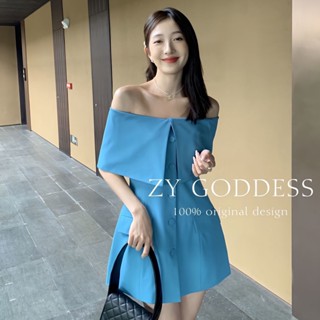 In the summer of 2022, the new minority design temperament is slim, slim, single-breasted one-piece dress, shoulder dress, womens dress.