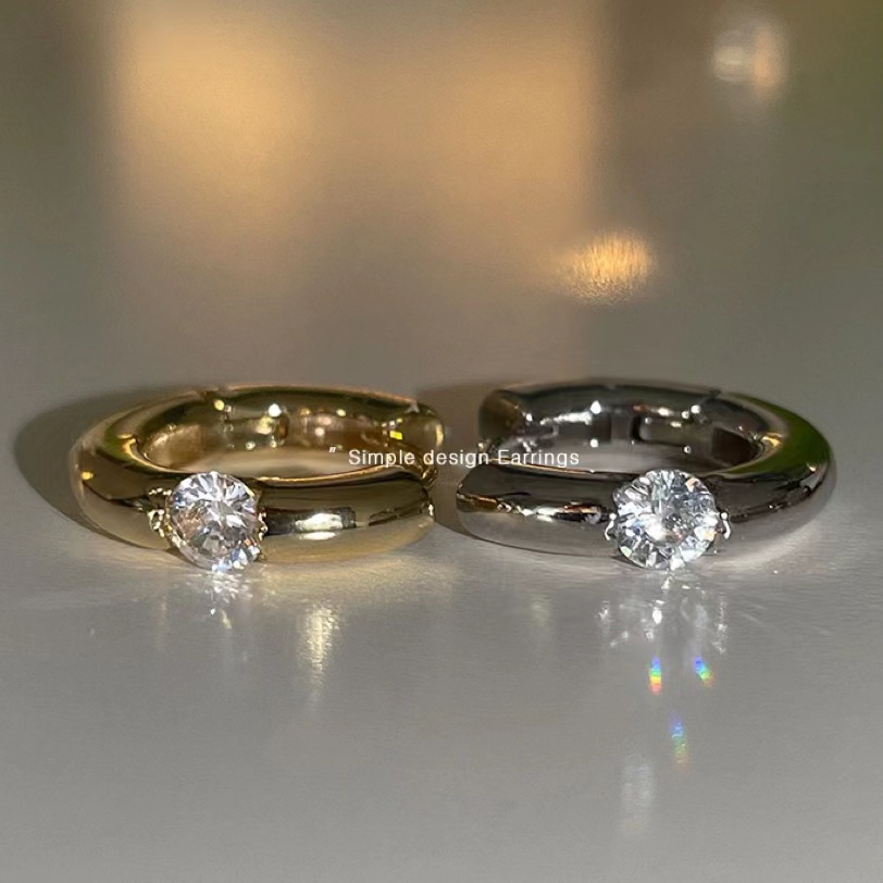 💕การจัดส่งที่รวดเร็ว 💕S925 ซิลเวอร์ที่มีคุณภาพสูงต่างหูเพทายฝรั่งเศสสำหรับผู้หญิง - รูปที่ 4