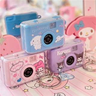 พวงกุญแจ จี้รูปกล้อง Sanrio Kuromi Cinnamoroll Mymelody Pikachu แบบสร้างสรรค์ ของเล่นสําหรับเด็ก