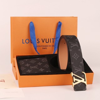 LV เข็มขัดหลุยส์วิตตอง ของแท้ คุณภาพสูง พร้อมกระเป๋าสตางค์ สายหนังวัวแท้ ลายดอกไม้ สไตล์เรโทร คลาสสิก สําหรับผู้ชาย (เข็มขัด กระเป๋าสตางค์ กล่องของขวัญ ถุงกระดาษ และ I