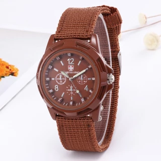 Fashion-Forward Mens Quartz Watch: สายไนลอนทนทานสําหรับ Active Lifestyles