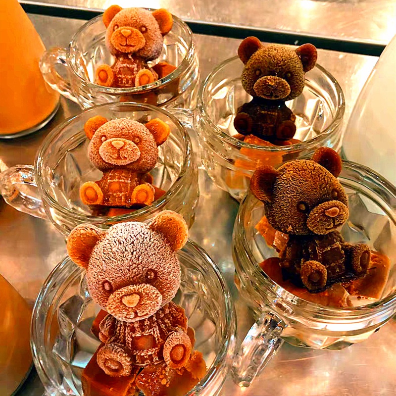 Bakewares & Decorations 22 บาท แม่พิมพ์ซิลิโคน รูปหมี 3D สําหรับทําน้ําแข็ง ช็อคโกแลต เค้ก ขนมหวาน กาแฟ นม ชา วิสกี้ ฟองดองท์ Home & Living