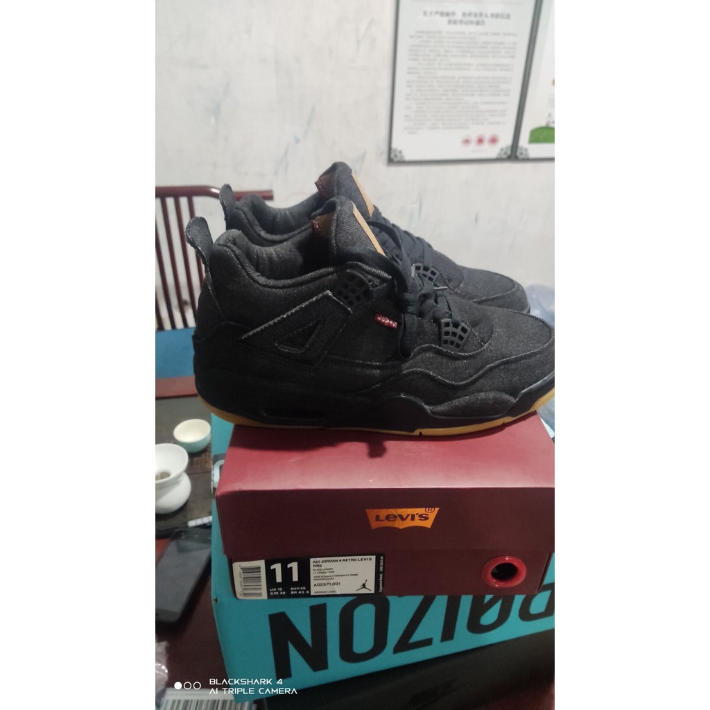 Levi s x Nike Air Jordan 4 Black Denim Online Sale AJ4 รองเท้าบาสเก็ตบอล AO2571-001