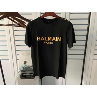 Balmain  เสื้อยืด ผ้าฝ้าย ทรงหลวม พิมพ์ลายตัวอักษร แต่งกระดุม สีทอง แฟชั่นฤดูใบไม้ผลิ และฤดูร้อน สําหรับคู่รัก