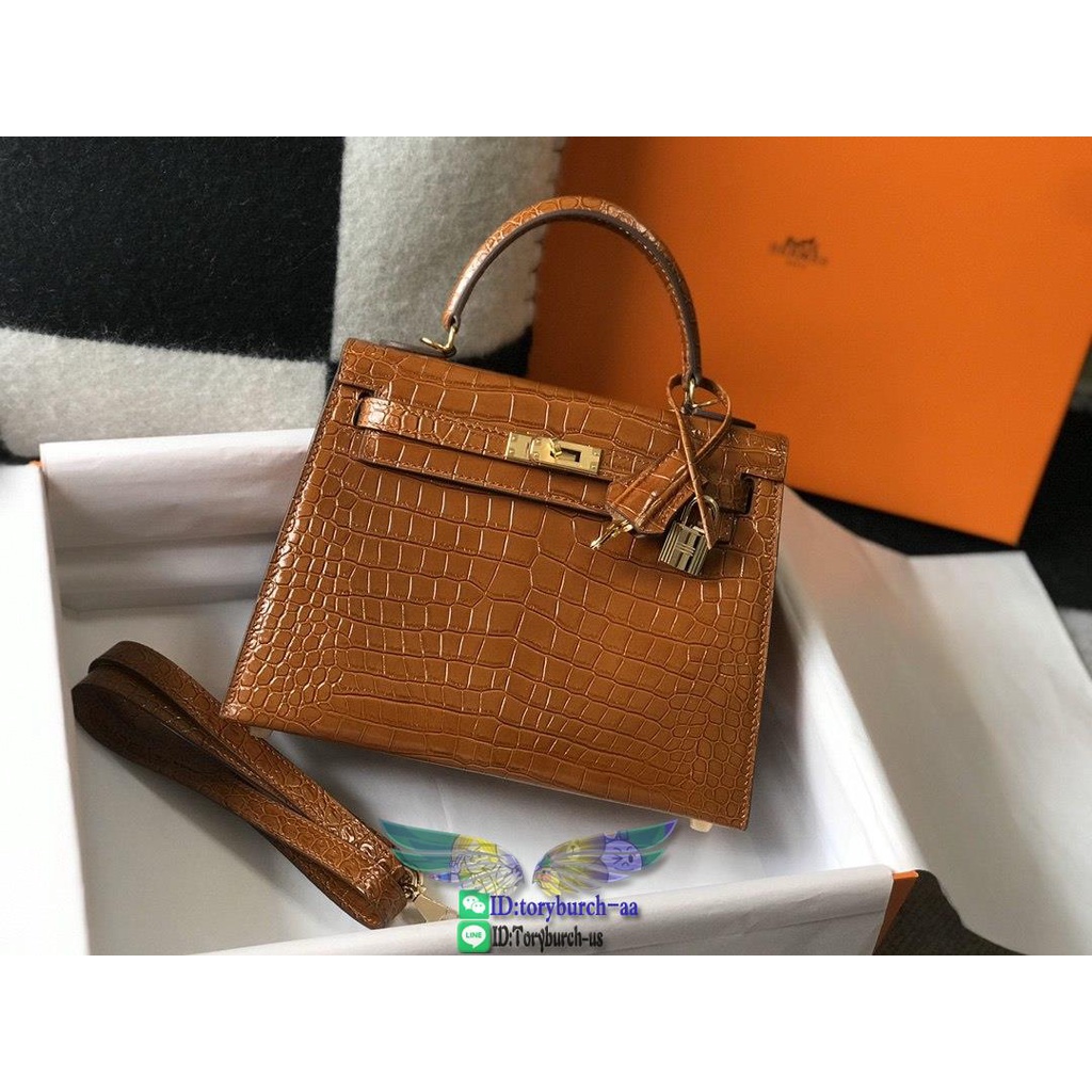 alligator-grain handmade kelly 28 handbag structured shopper tote in glossy calfskin