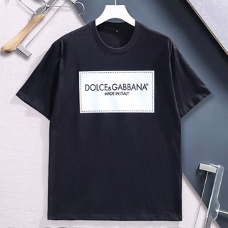 Dolce&amp;gabbana ใหม่ เสื้อยืดคอกลม แขนสั้น พิมพ์ลายตัวอักษร DG ทรงหลวม ขนาดใหญ่ สําหรับผู้ชาย