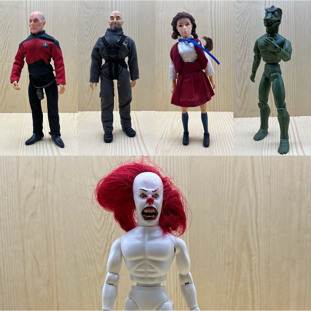 ตุ๊กตา Mego Clown Return Star Trek Pennywise ขยับได้ ขนาด 8 นิ้ว สําหรับติดผนัง