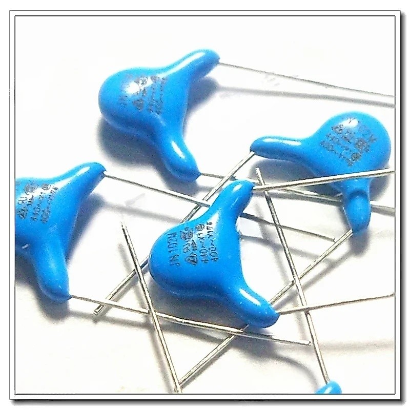 ความปลอดภัย Y Capacitor X1 Y1/400V Y2/250V 101/151/221/331/471/681/102/152/222/332/472/103M 100/150/