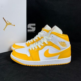 รองเท้าผ้าใบ Air Jordan 1 Mid White สีทอง