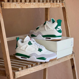 Ua รองเท้าผ้าใบลําลอง SB X Air Jordan 4 Pine สีเขียว สําหรับผู้ชาย