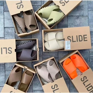YEEZY SLIDES - TEXTURED (ROUGH) UA LEGIT